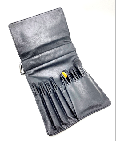 Brush bag.png